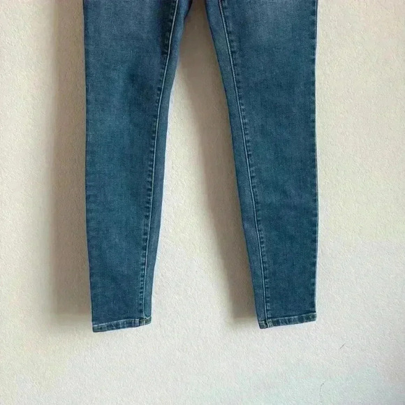 PrAna Women’s Size 4/27 Organic Cotton Mid Rise Medium Wash Denim Jeans - Picture 7 of 11